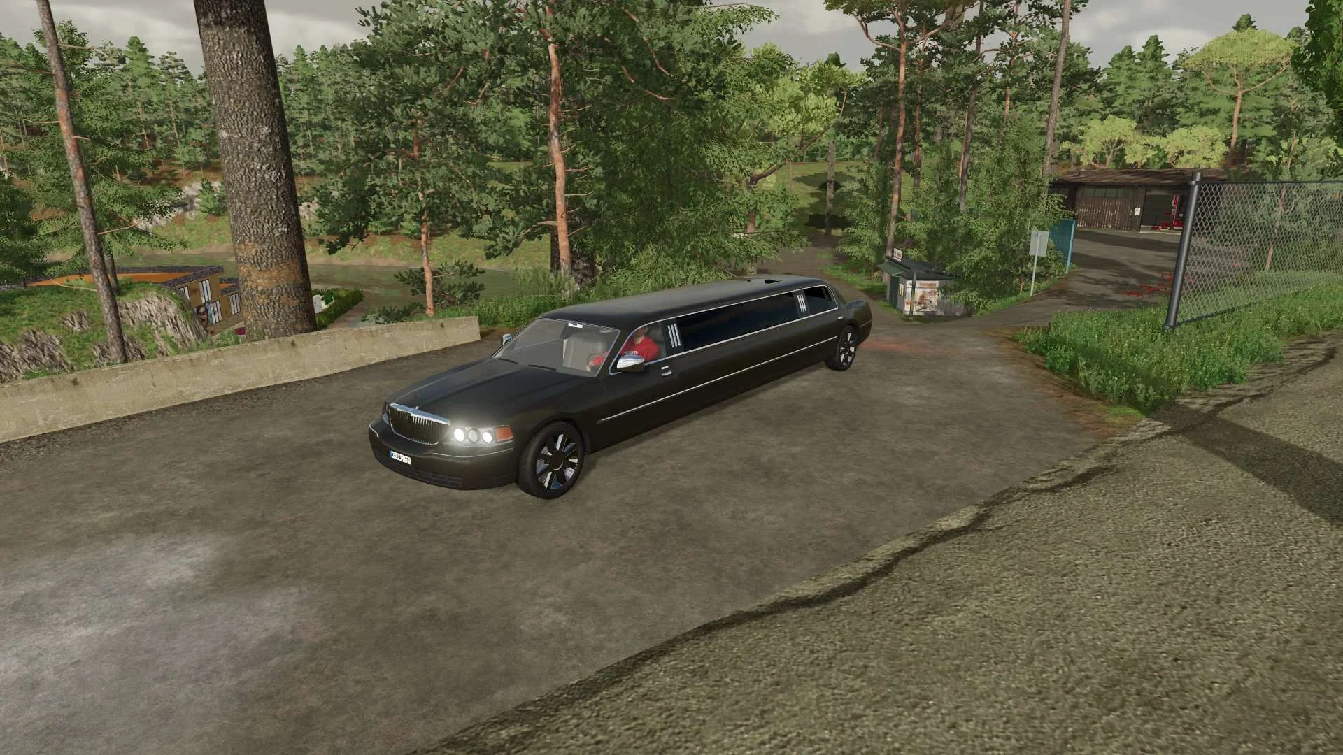 Lincoln Town Car Limousine v1.0 FS22 FS22 Mod Free Download