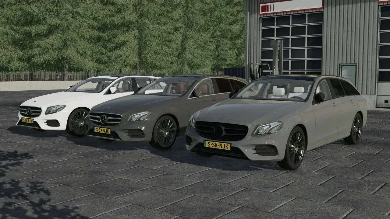 Mercedes-Benz E Class Estate v1.0 FS22 FS22 Mod Free Download