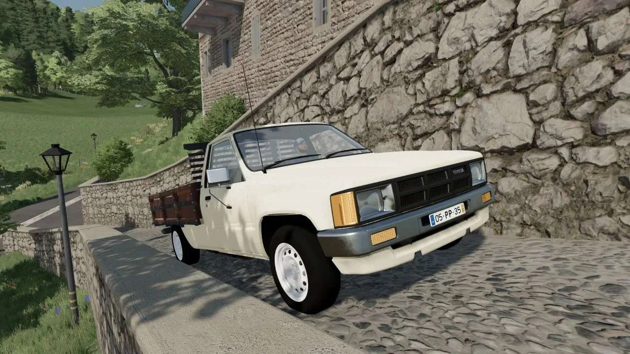 Toyota Hilux IV v1.0.0.3 FS22 FS22 Mod Free Download