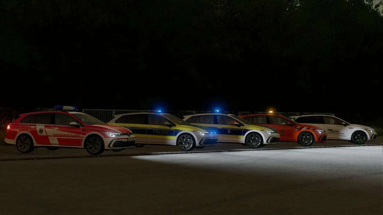 Volkswagen Golf 8 R Variant v1.0 FS22 FS22 Mod Free Download