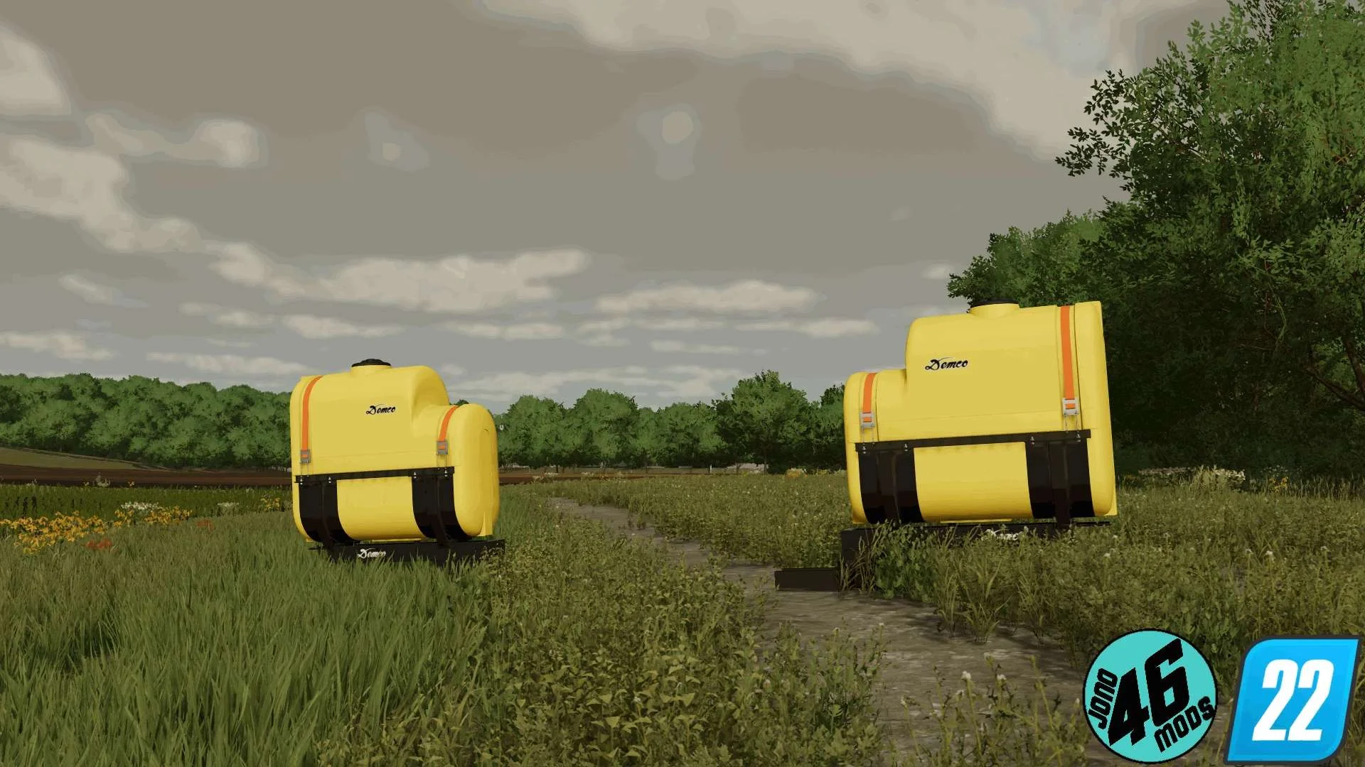 Demco Tanks for 7000 & 7010 Deeres v1.0 FS22 FS22 Mod Free Download