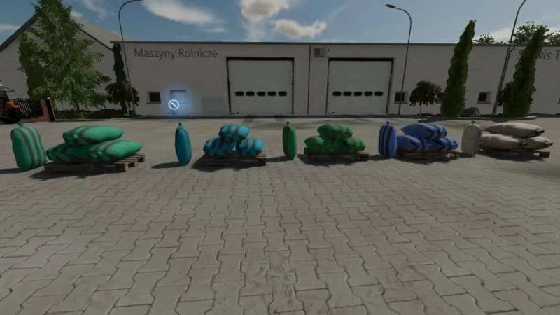 Old grain bags/pallets v1.0 FS22 FS22 Mod Free Download