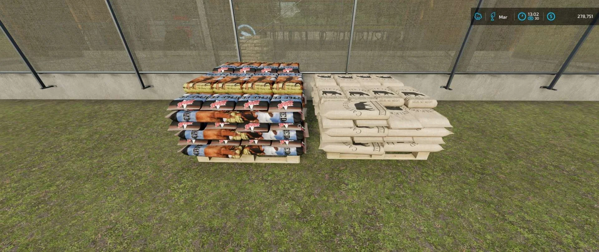 TMR/Hay Pallet Feed v1.0 FS22 FS22 Mod Free Download