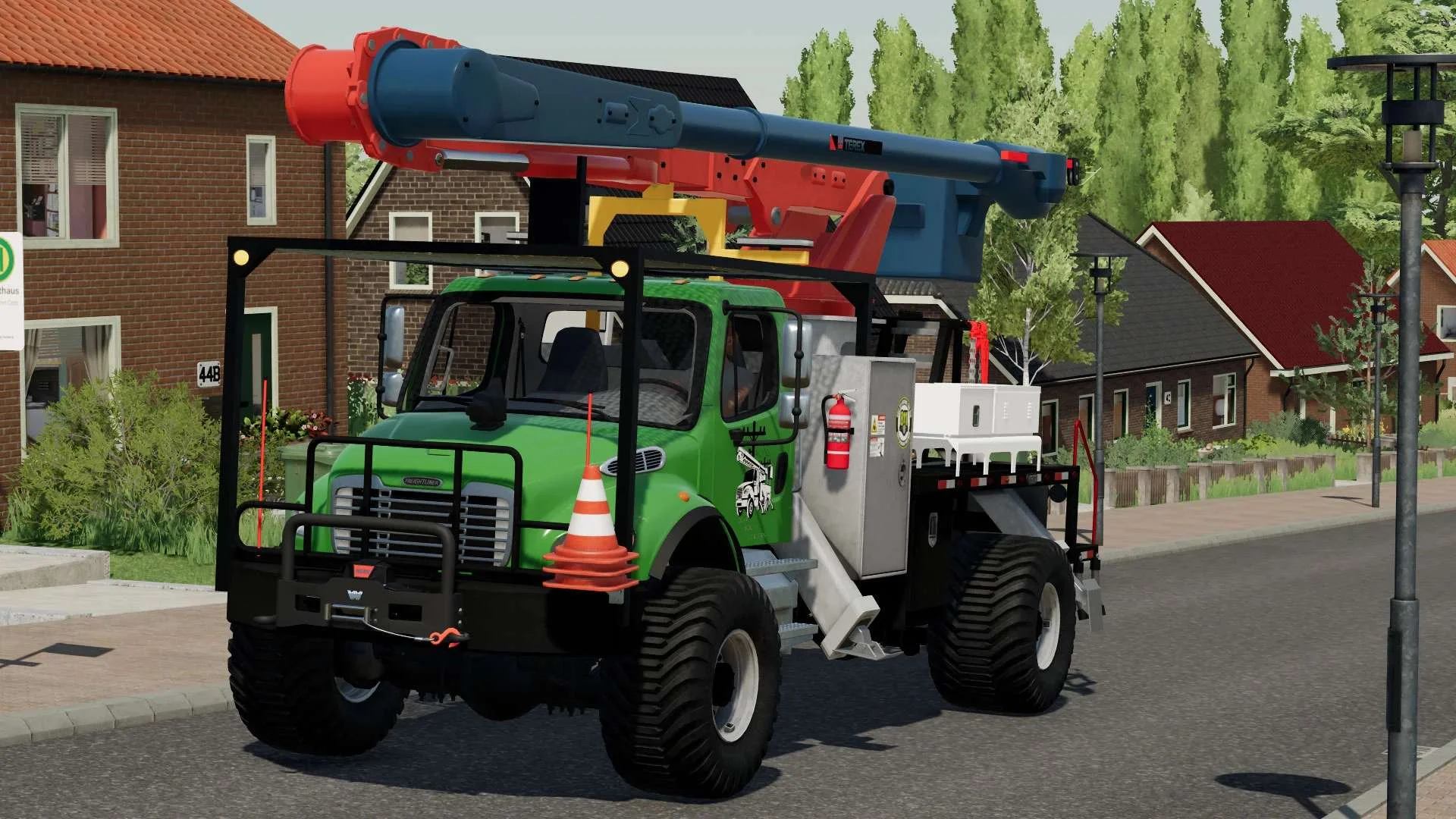 Freightliner M2 Floater Truck v1.0 FS22 FS22 Mod Free Download