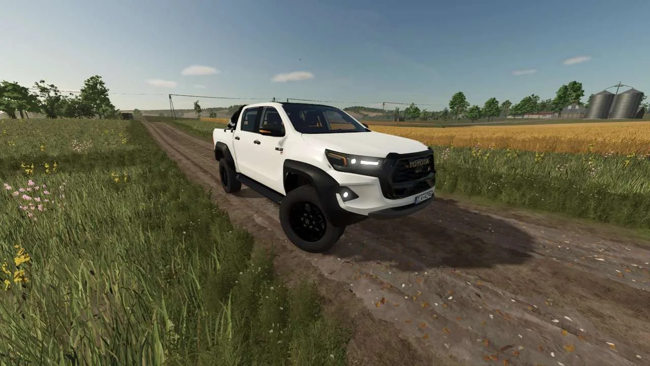 FS25 Toyota Hilux 2022 v4.4 Cars Mod FS25 Mod Free Download