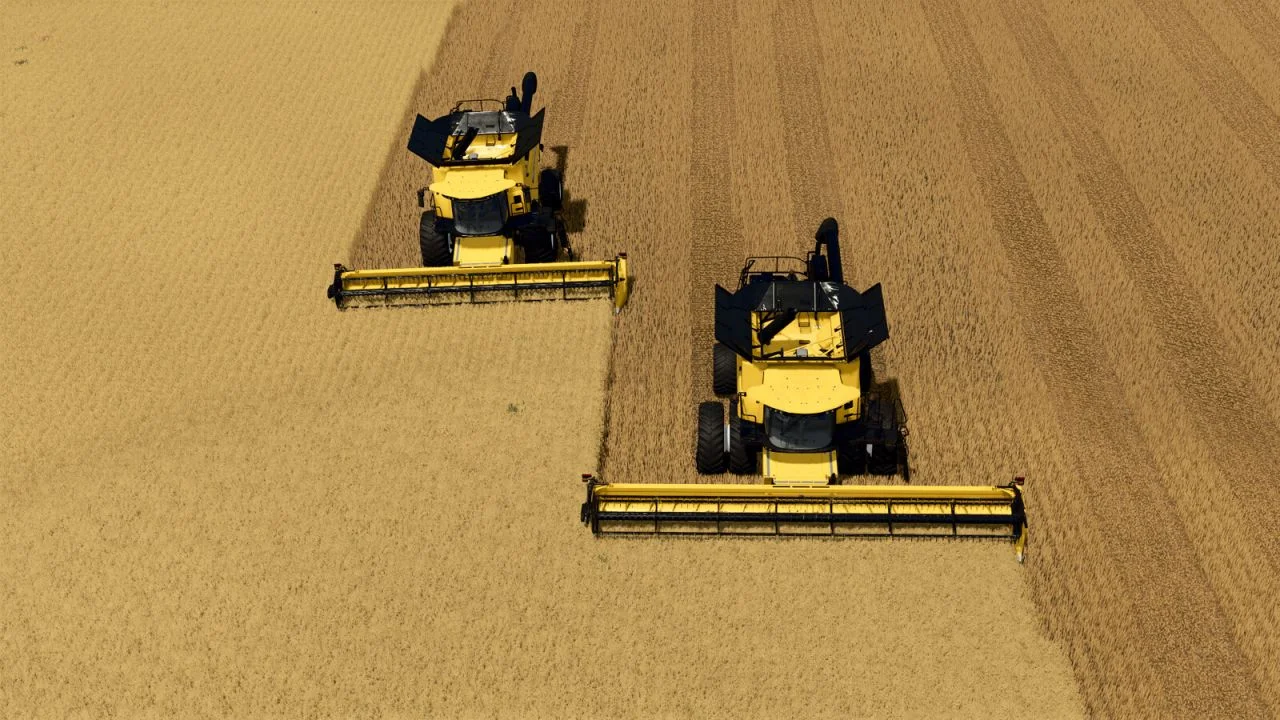 FS25 New Holland 740CF Flex Headers V1.0 Harvesters Mod FS25 Mod Free Download