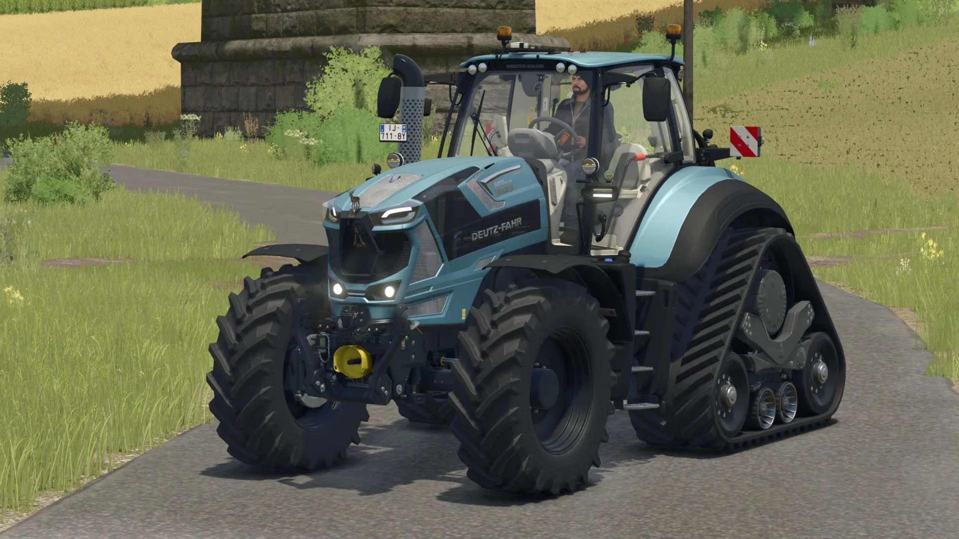 FS25 Deutz 8 TTV + Crawler V1.0.3.1 Tractors Mod FS25 Mod Free Download