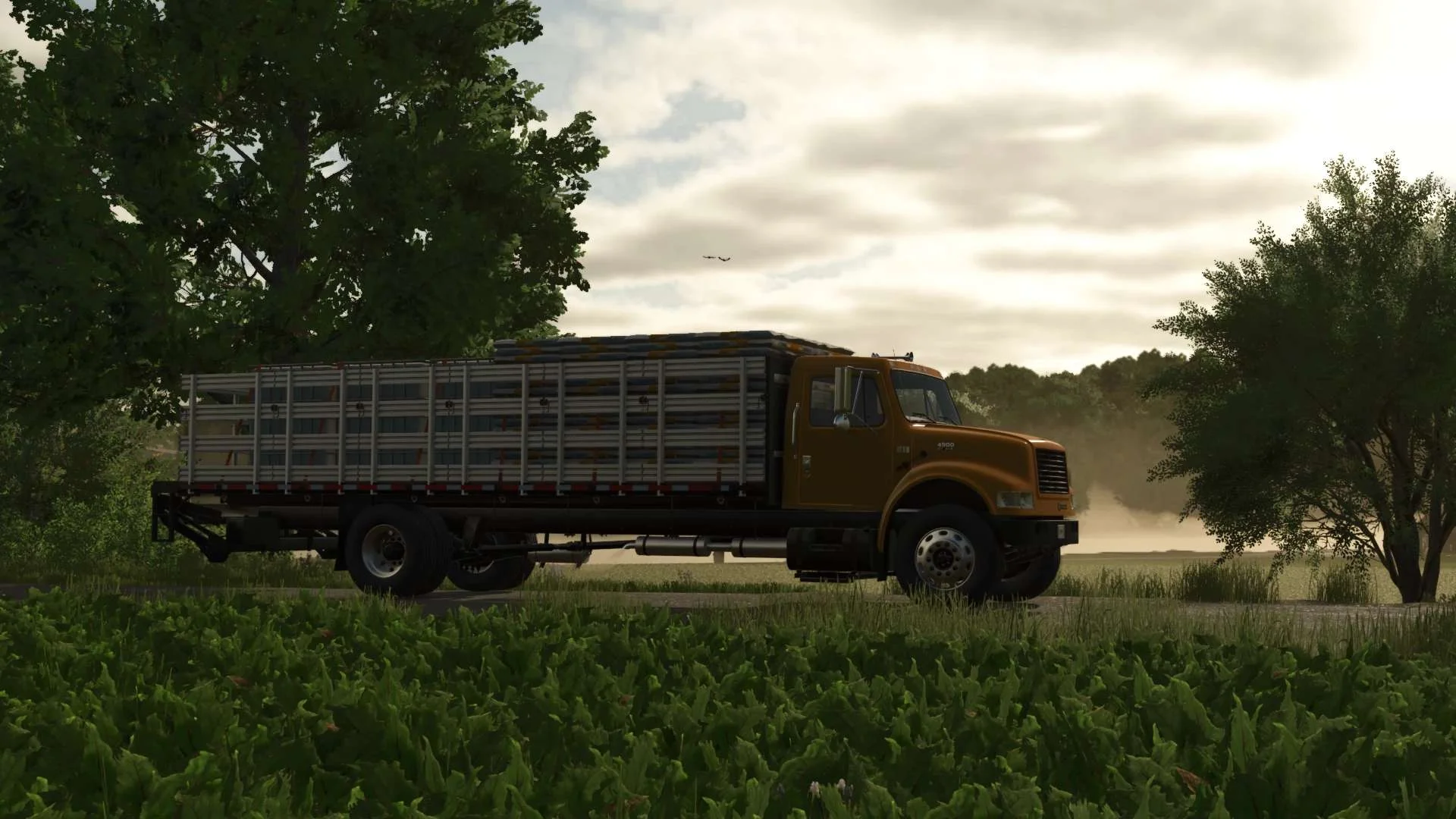 FS25 International 4900 Stakebed v1.0 Trucks Mod FS25 Mod Free Download