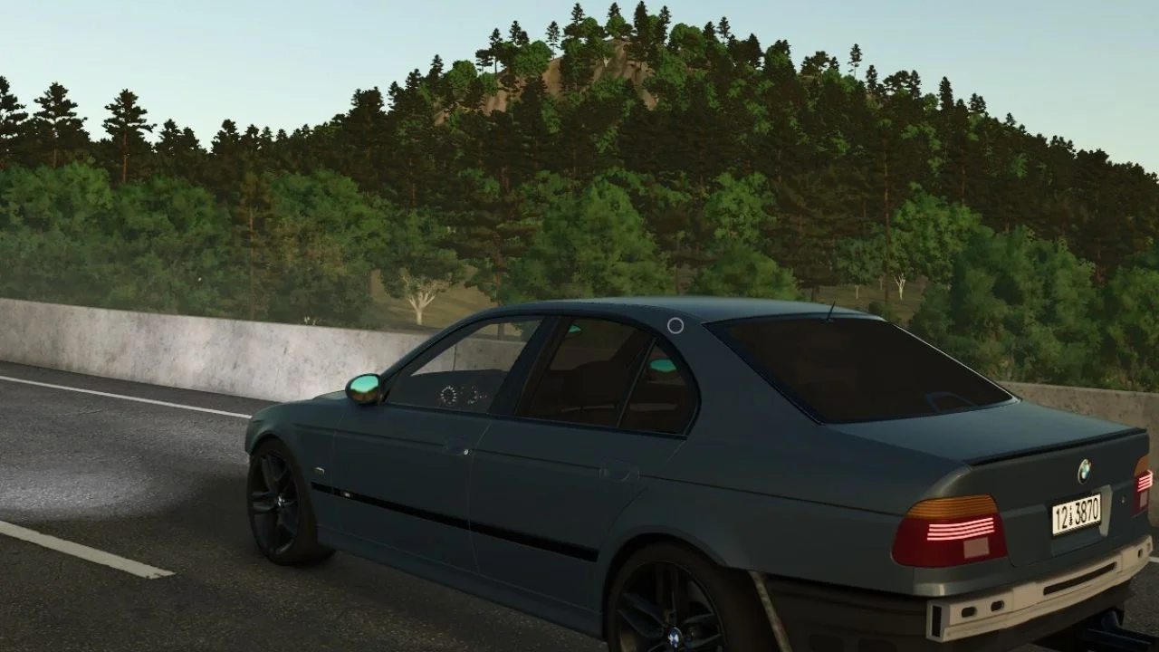 FS25 BMW E39 (ROLL) V1.0 Vehicles Mod FS25 Mod Free Download